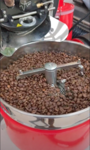 Arc800 Roaster with beans cooling